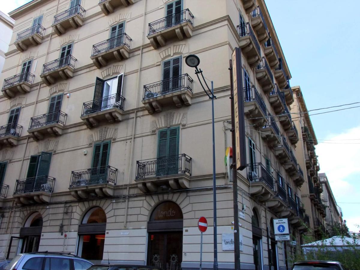 B&B L'Orlando Furioso Palermo Luaran gambar